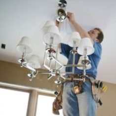 HIRING A QUALIFIED ELECTRICIAN